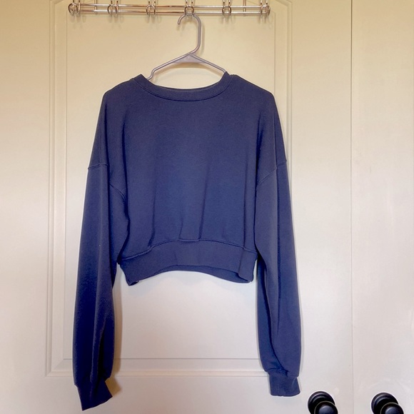 Wild Fable Cropped Sweatshirt